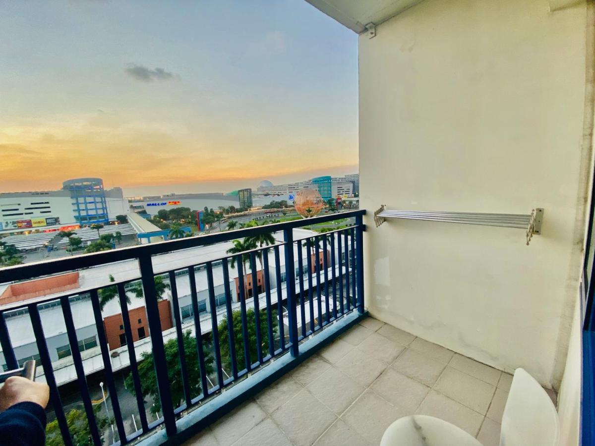 Azenith Staycation At Sea Residences Moa Pasay Eksteriør billede
