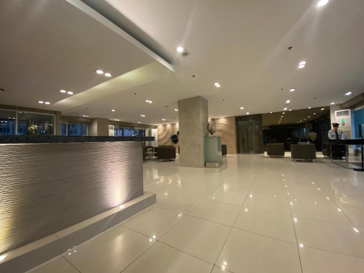 Azenith Staycation At Sea Residences Moa Pasay Eksteriør billede