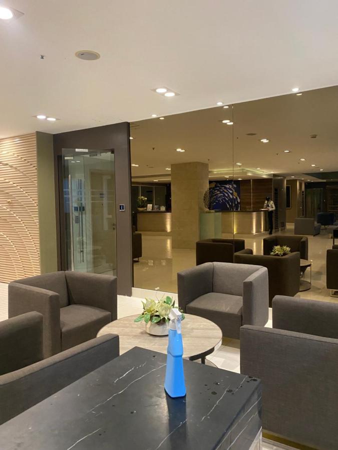Azenith Staycation At Sea Residences Moa Pasay Eksteriør billede